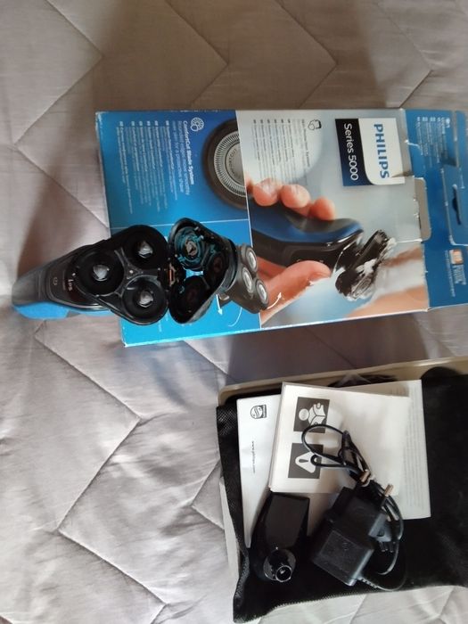Электробритва. Philips s5250/06