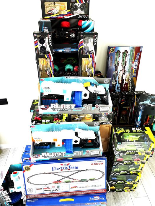 Лот нових іграшок зі складу. Розпродаж -60%