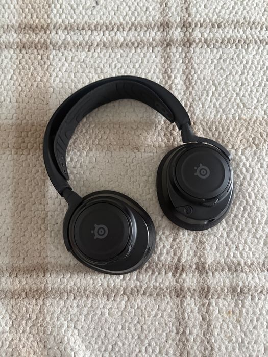 Słuchawki SteelSeries Arctis Nova 7