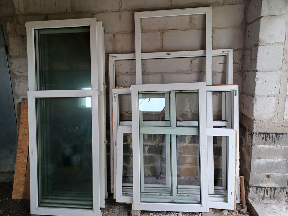 Sprzedam okna plastikowe.