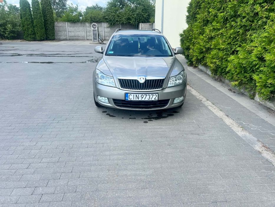 Skoda Oktavia 1.8 t. 2009 Polski salon