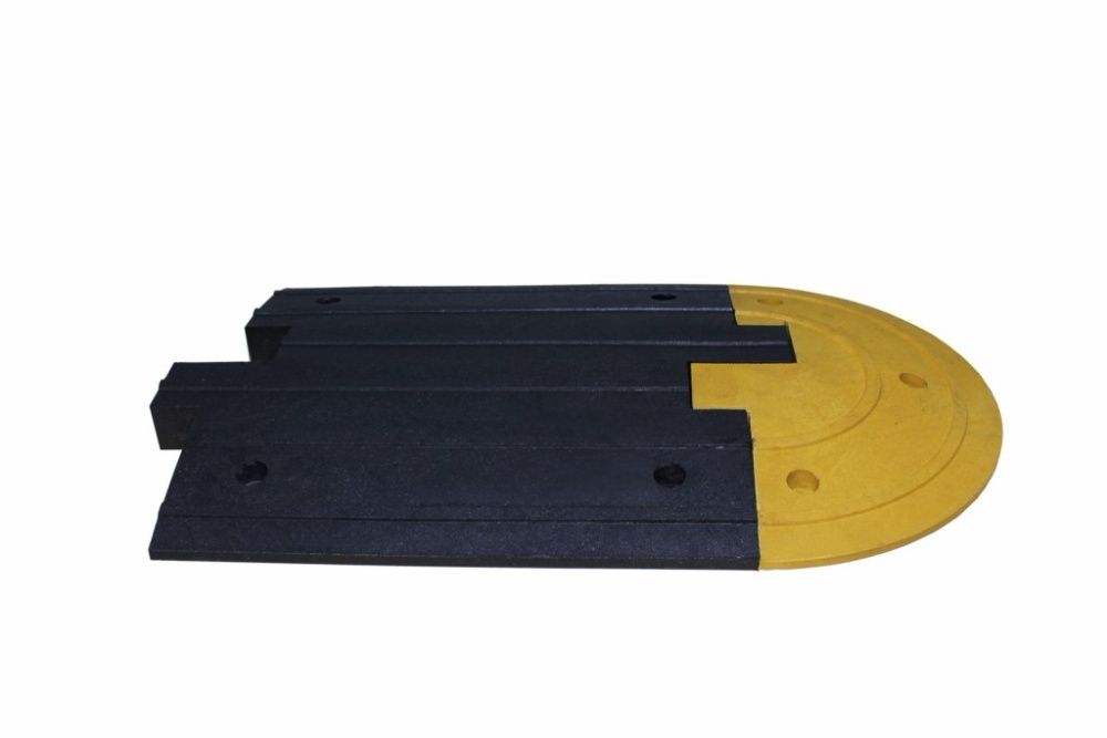 Лежачий полицейский. Работаем в военное время, звоните. Отправим