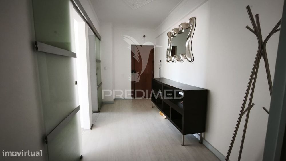 Apartamento T3 com garagem para Arrendamento, Alfornelos, Amadora