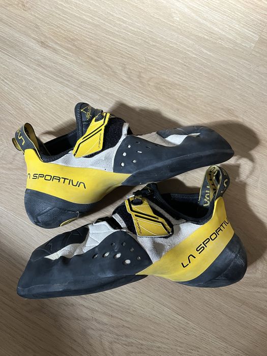 La sportiva comp. pés de gato escalada