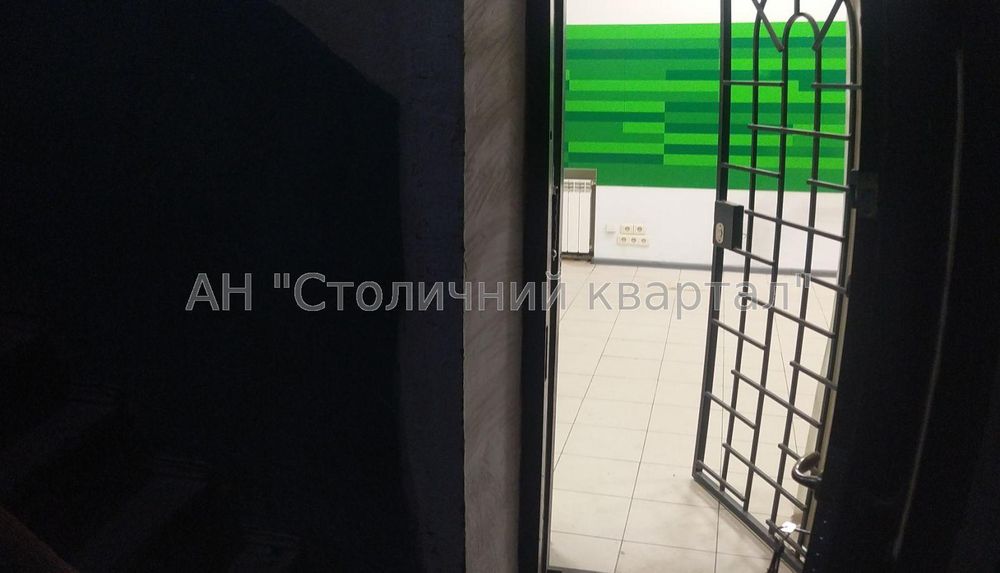 Центр, м.Площа Українських Героїв. Фасад. 95,5м2