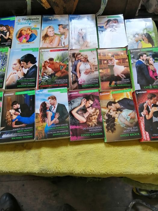 Książki harleqin 68 szt.