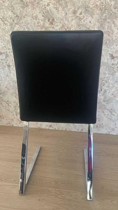 Conjunto 6 Cadeiras com pés em inox