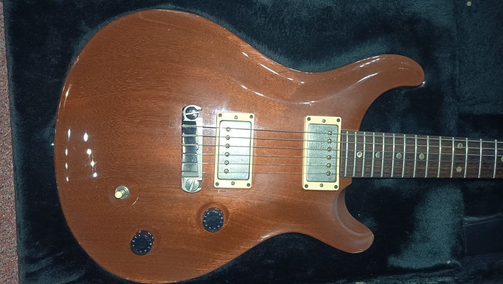 Guitarra PRS McCarthy
