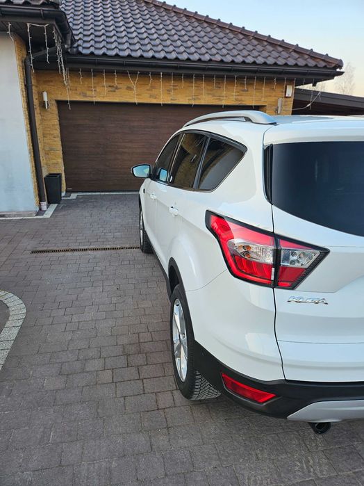 Ford Kuga 2.0 TDCI 2019 rok.