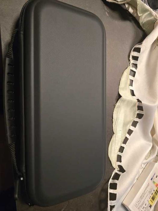 Switch 2 etui mocne twarde plus akcesoria