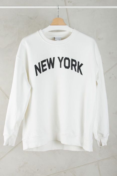 Bluza z kontrastowym napisem Zara