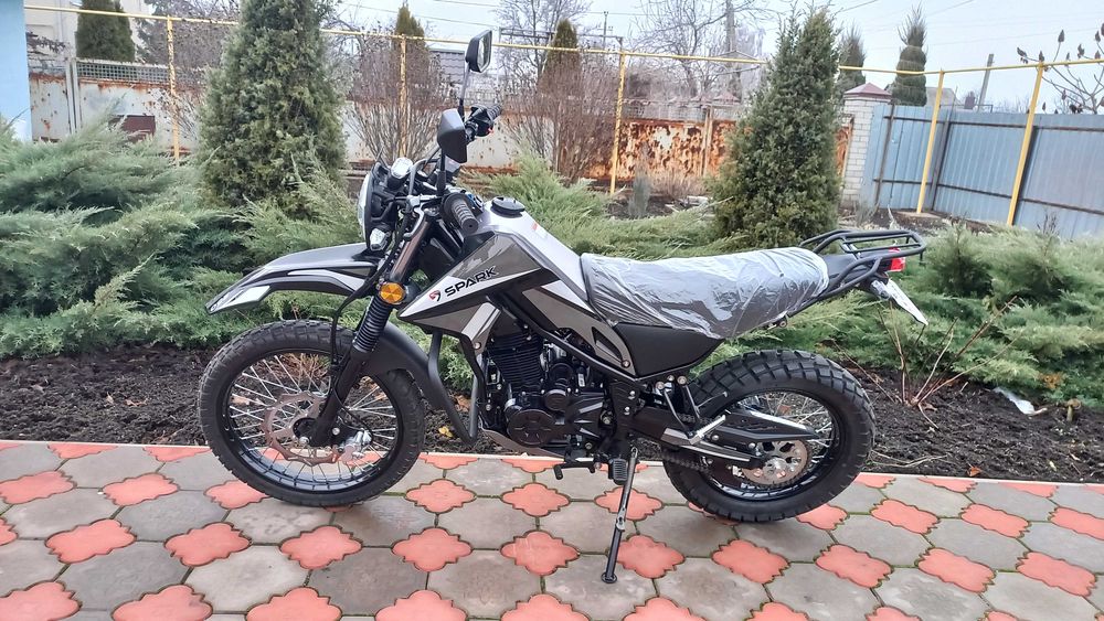 Продам новий мотоцикл SPARK SP250D-3 м-н" Мото-Рай", м.Синельникове.