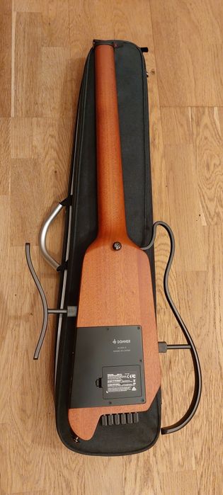 Donner Hush X podrózna gitara elektryczna headless + pokrowiec