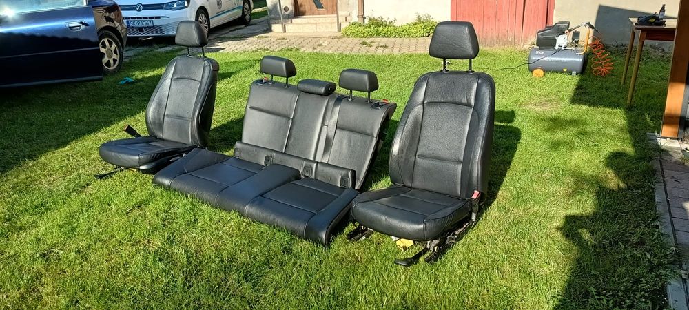 Komplet foteli do BMW seria 1 E81.