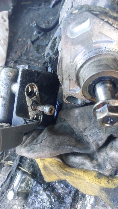 масляний радіатор Акпп bmw 7 e65 e66 7553667 4.0 4.8 6.0