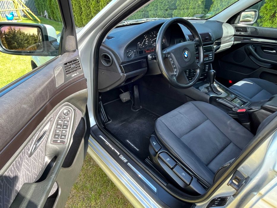 BMW E39 520iA Touring