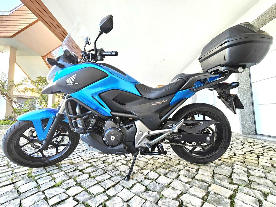 Honda NC750x DCT com 37.800 kms, 18 meses de garantia, Rebaixada
