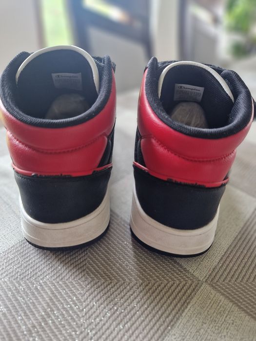 Buty chłopięce  Champion rozm.39