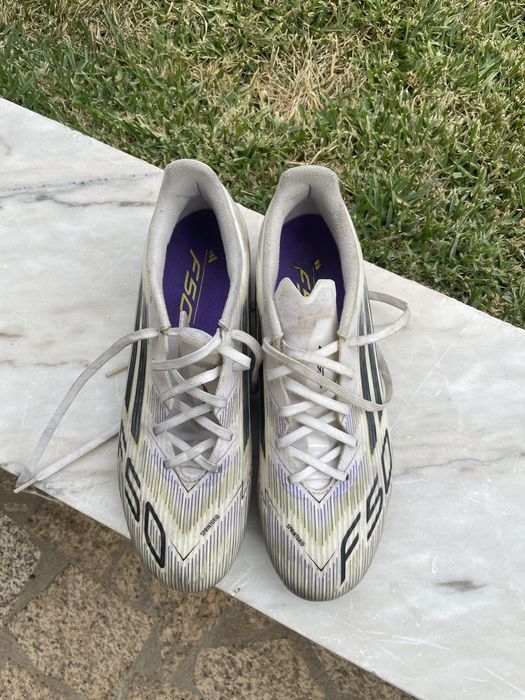 Chuteiras Adidas F50 42