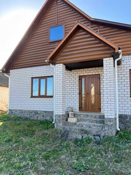 Продам новий будинок в с.Іванів 7218