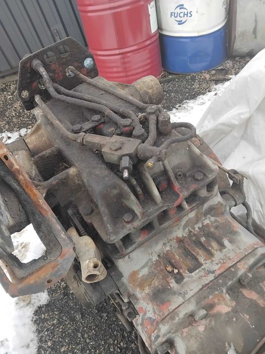 podnośnik ursus 385,912,1224 zetor 8011