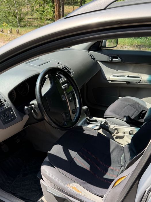 Volvo V50 2.0tdi В Києві!