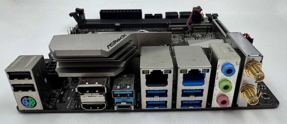 Материнка Asrock Z490M-ITX/ac. Mini-itx. LGA1200 / 2x LAN / 2x m.2