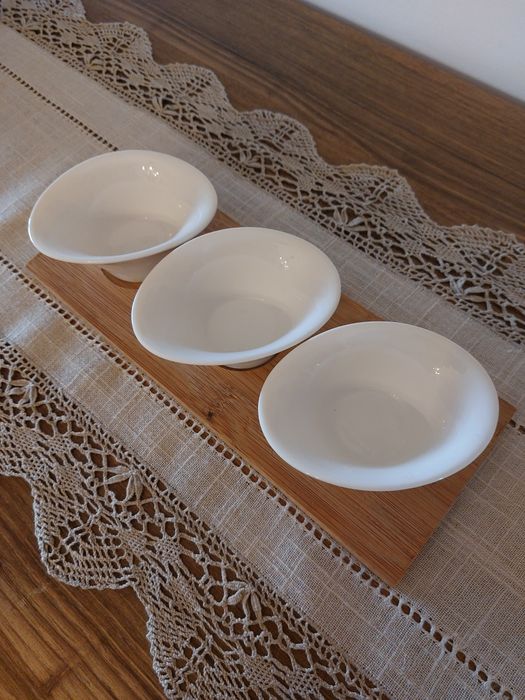 Conjunto de taças para molhos