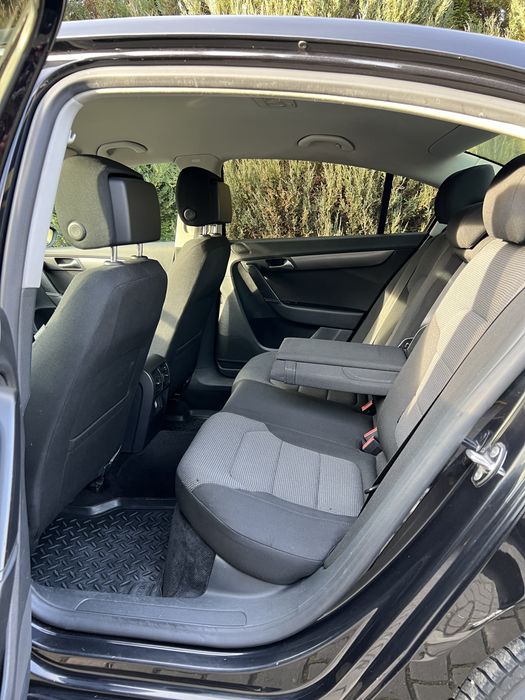 Volkswagen Passat B7 2012 рік