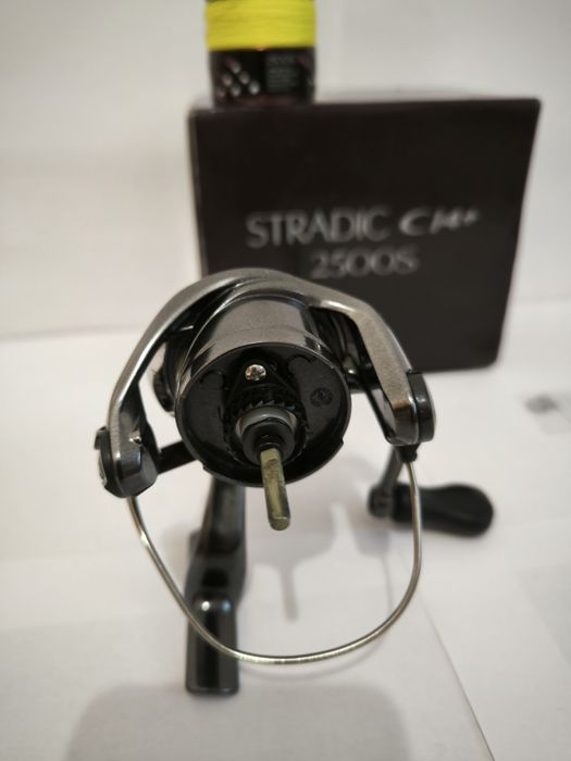 Shimano Stradic CI4+ 2500 FB