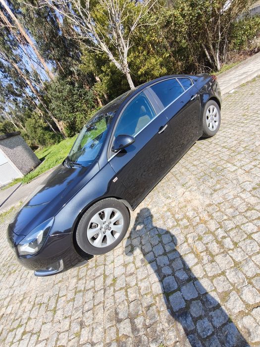 Opel Insignia 1.6 CDTI 136cv – Muito Estimado | Histórico Completo | Excelente Familiar