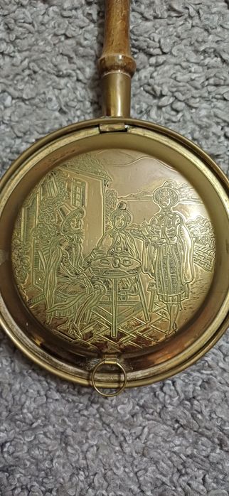 Винтажная латунная грелка для кровати, также известная как грелка-сков