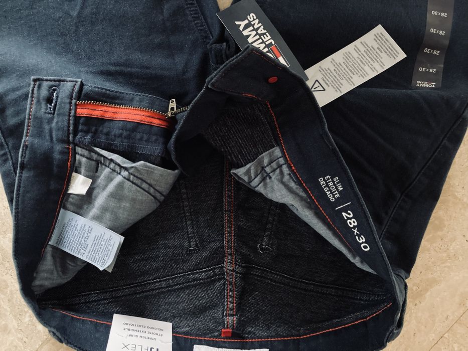 Męskie spodnie jeansy Tommy Hilfiger W28/L 30 nowe