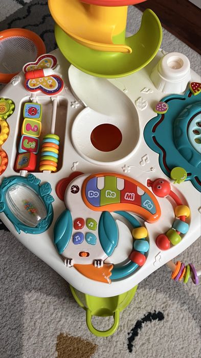 Toyz - stolik edukacyjny - stan bardzo dobry