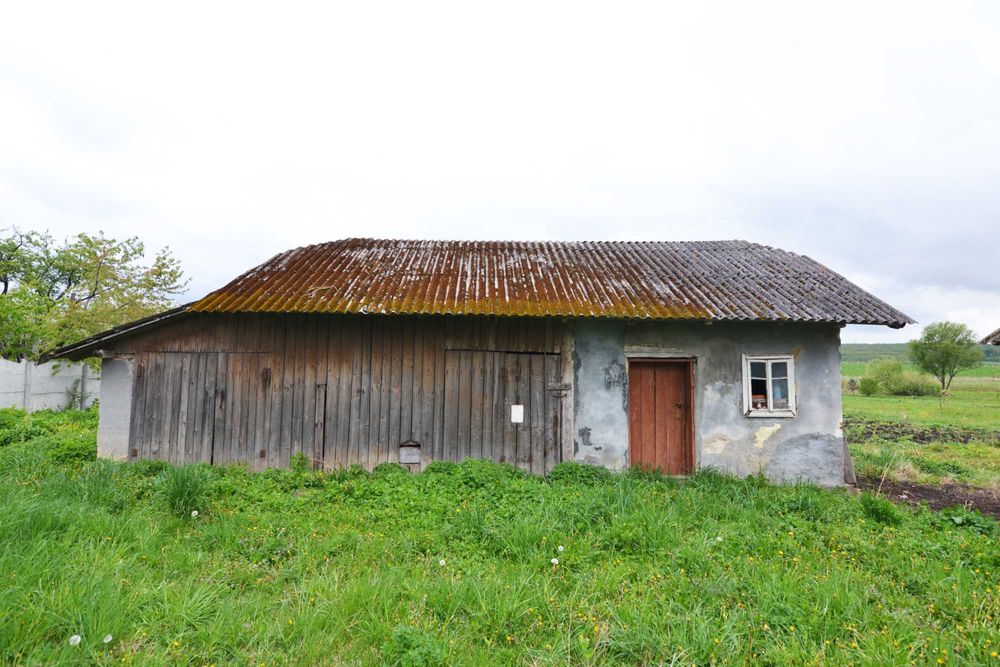 ТЕРМІНОВО продам будинок в селі Попелів (60)