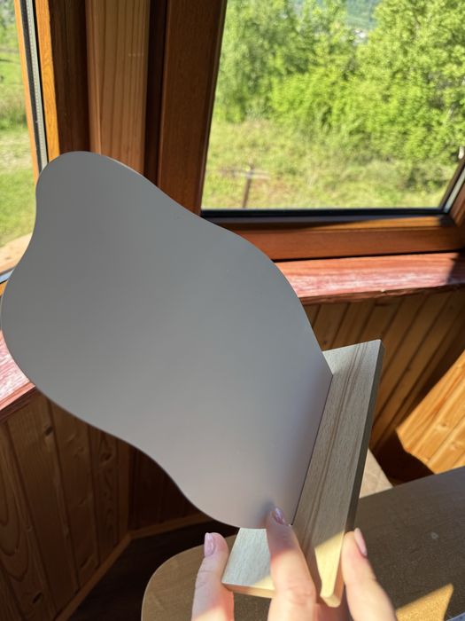 Джеркало і підсвічники