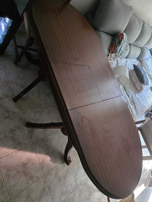 Mesa de Jantar Extensível em Madeira Maciça