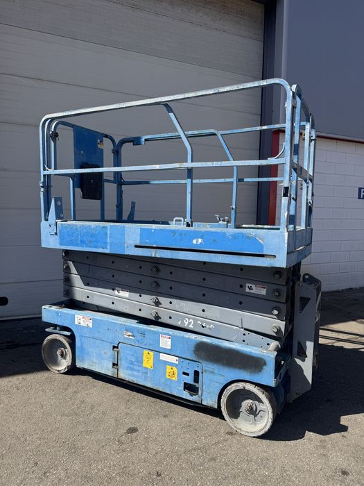 Plataforma Elevatoria 12mt (usada) Tesoura