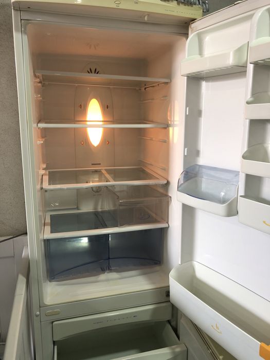 Frigorífico Combinado Fagor – Branco – Em Bom Estado