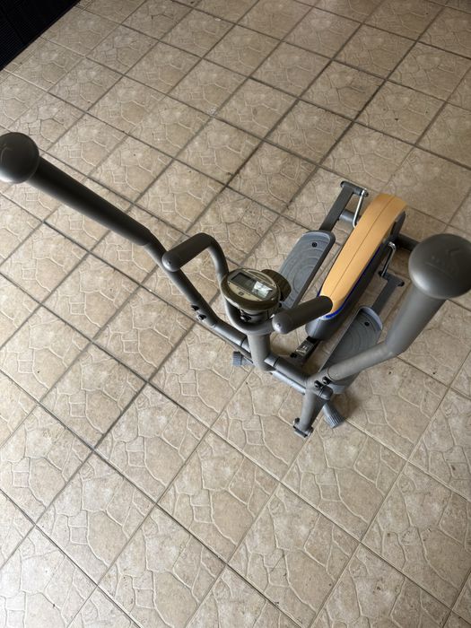 Bicicleta elíptica446684495349043201