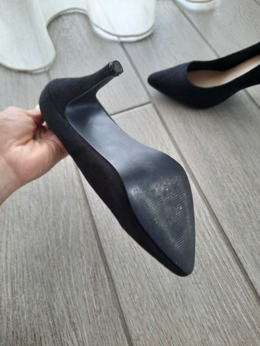 Продаю новые лодочки, туфли