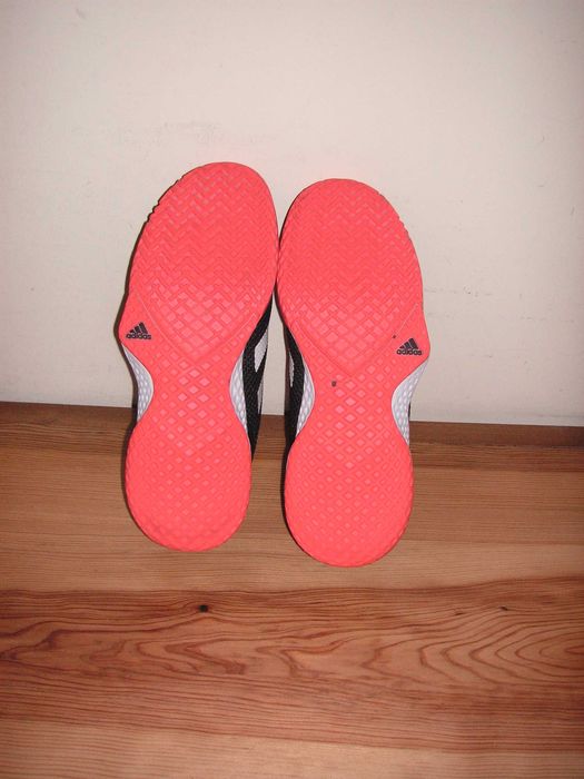 Ténis / Sapatilhas Adidas T/40.5 ( Impecáveis )