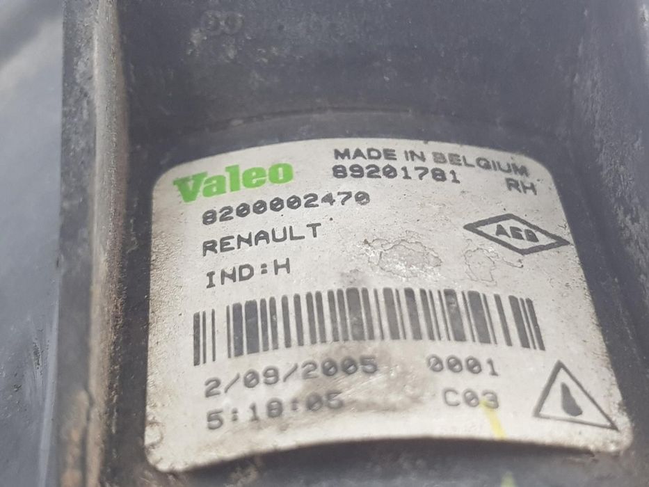 FAROL NEVOEIRO DIREITO RENAULT ESPACE IV 2005 -8200002470