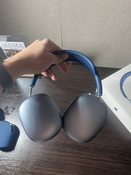 AirPods Max Sky Blue
