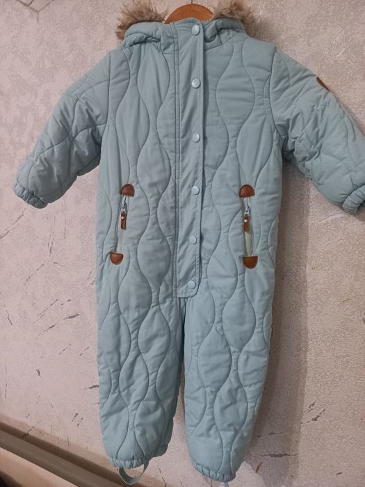 Зимовий комбінезон