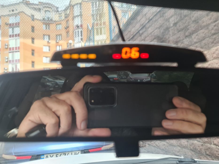 Продам свіжу автівку Крайслер 200 2014 року