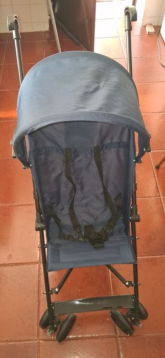 Carrinho passeio bebé
