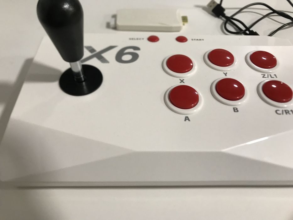 Consola arcade com 20000 jogos modelo exclusivo com comandos ovais