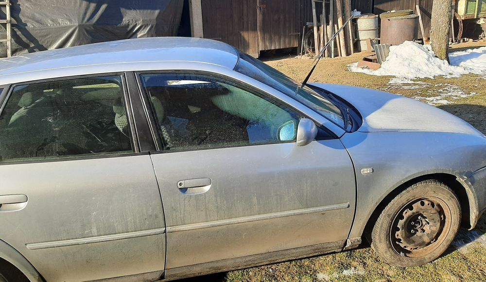 Audi a3 w całośc na czesci, uszkodzone