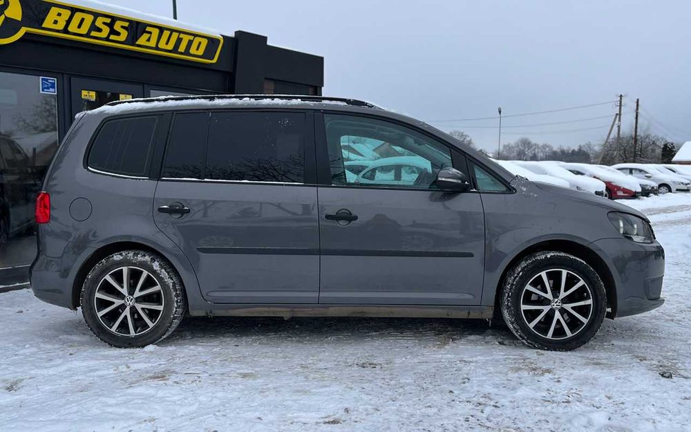 Volkswagen Touran